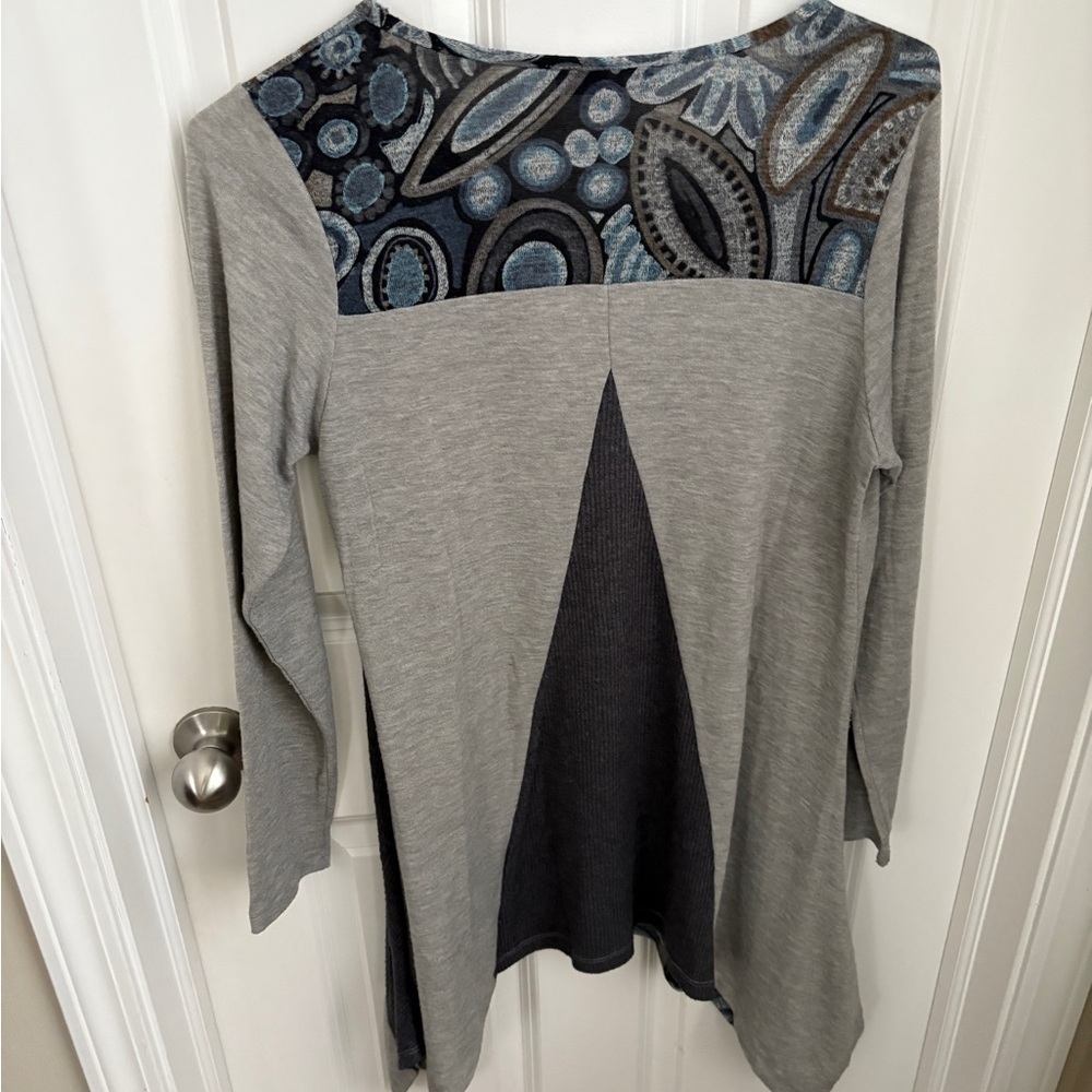 BUNDLE (4) Artsy Eccentric Art Teacher 3/4 sleeve asymmetrical Tunics Medium - Picture 9 of 16